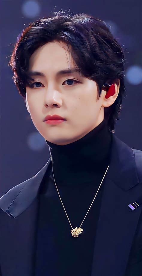 kim taehyung in black suit